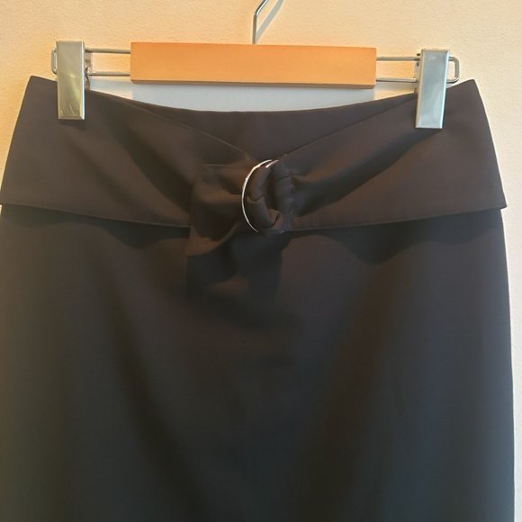 Le Chateau Black Stretch Pencil Skirt  Midi Length Belted Accent- Size 3/4 - Picture 3 of 11